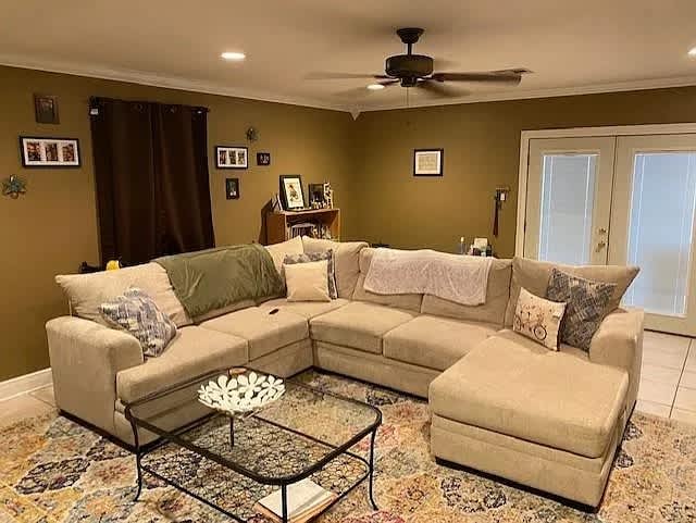 4436 Chalfant Drive – photo 3