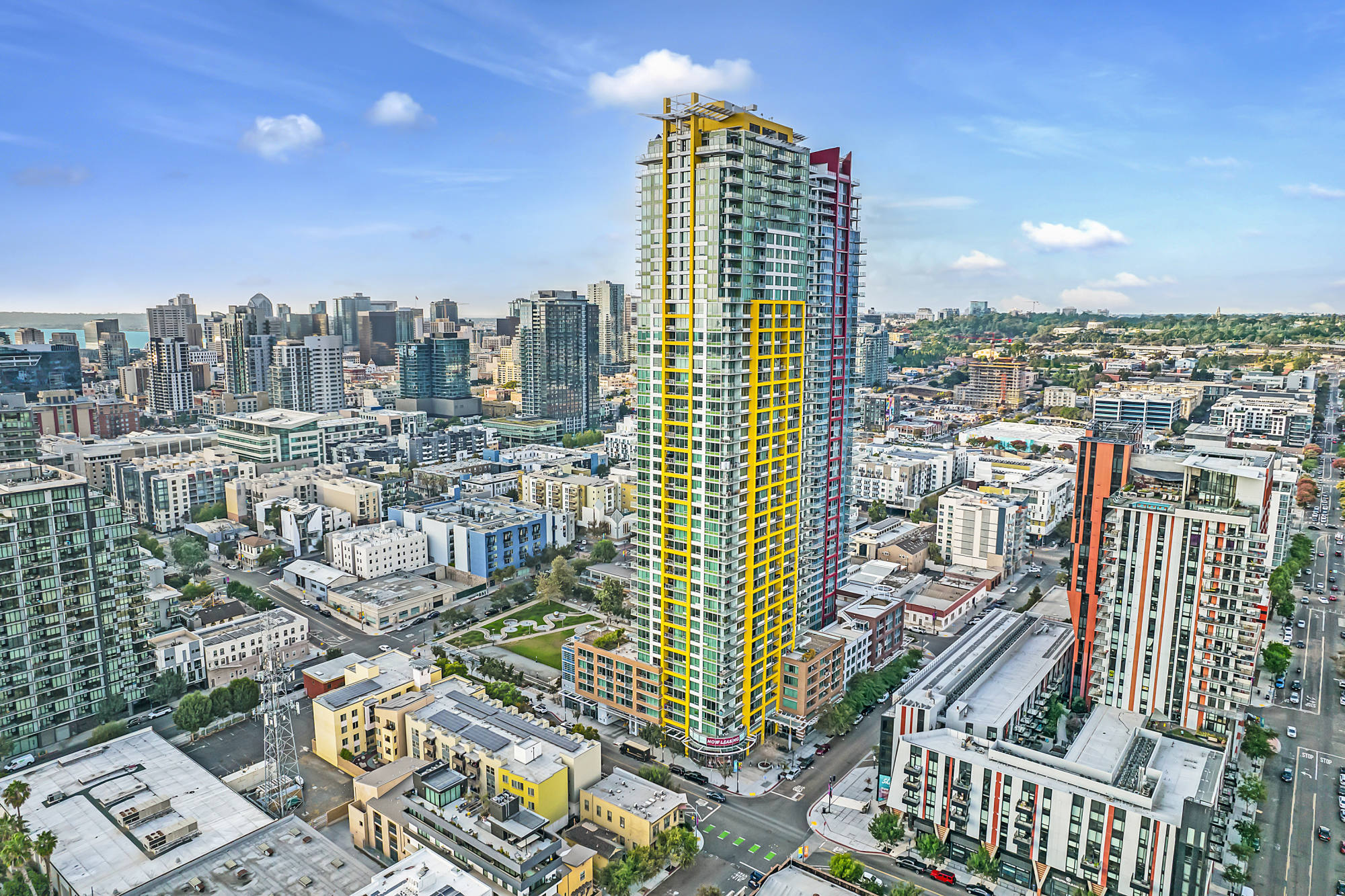 Pinnacle on the Park – photo 1