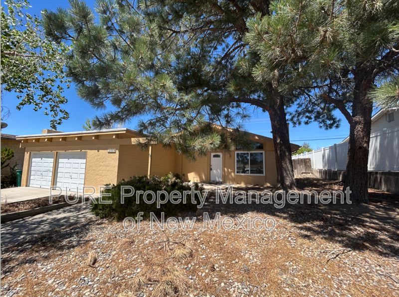 3509 N Dustin – photo 1