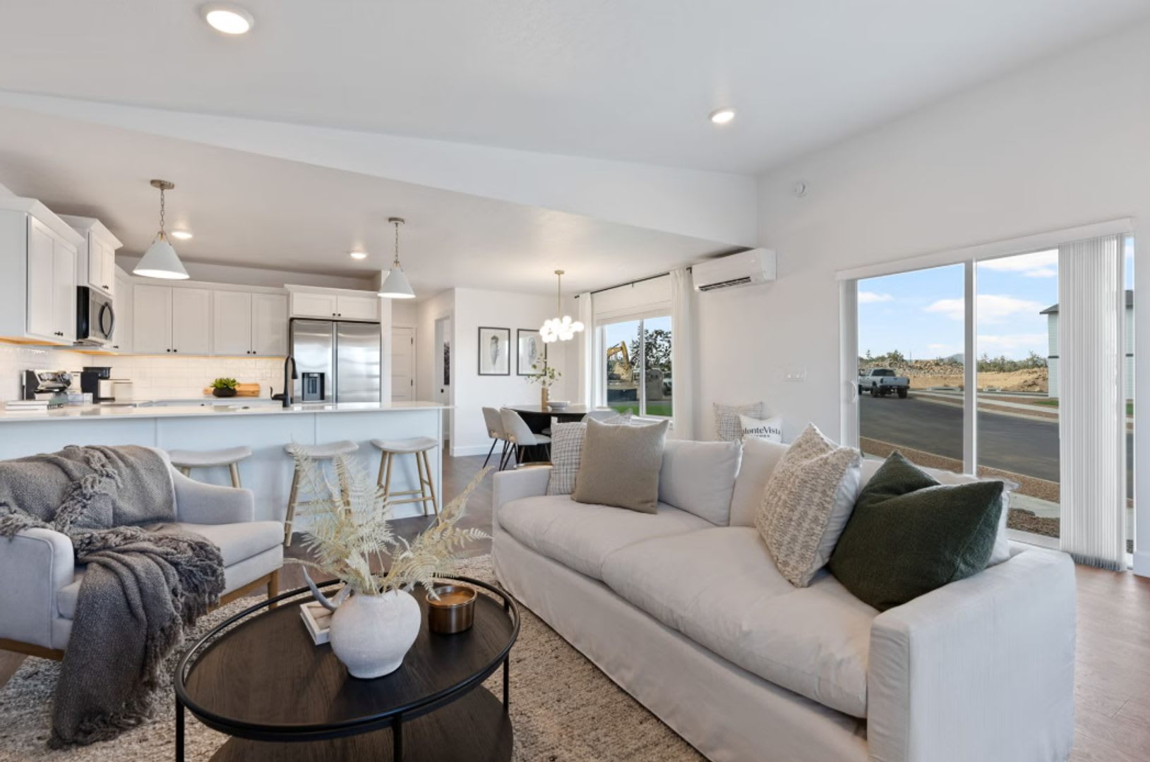 Brand New 3 Bed 2 5 Bath Home With Open Concept 2 Car Garage – photo 2