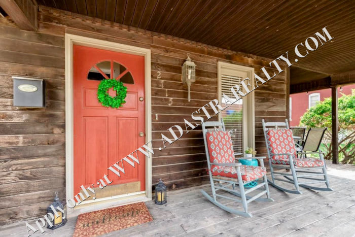 2715 Holmes Street – photo 3