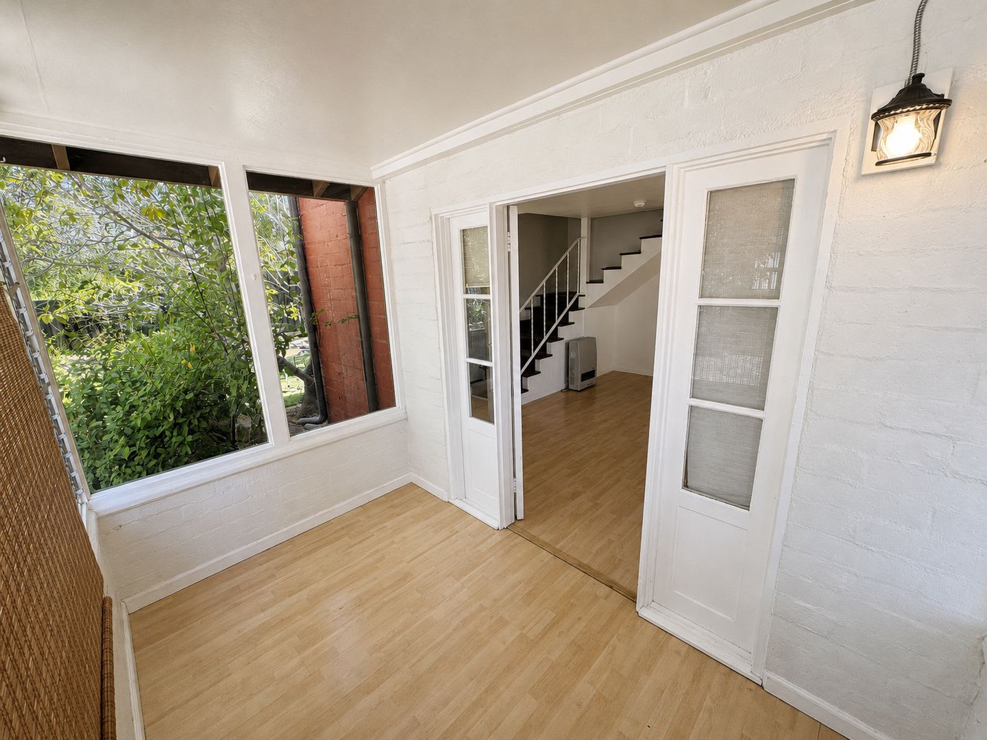 Charming 2 Bedroom Ojai Home with All Utilities Included – photo 5