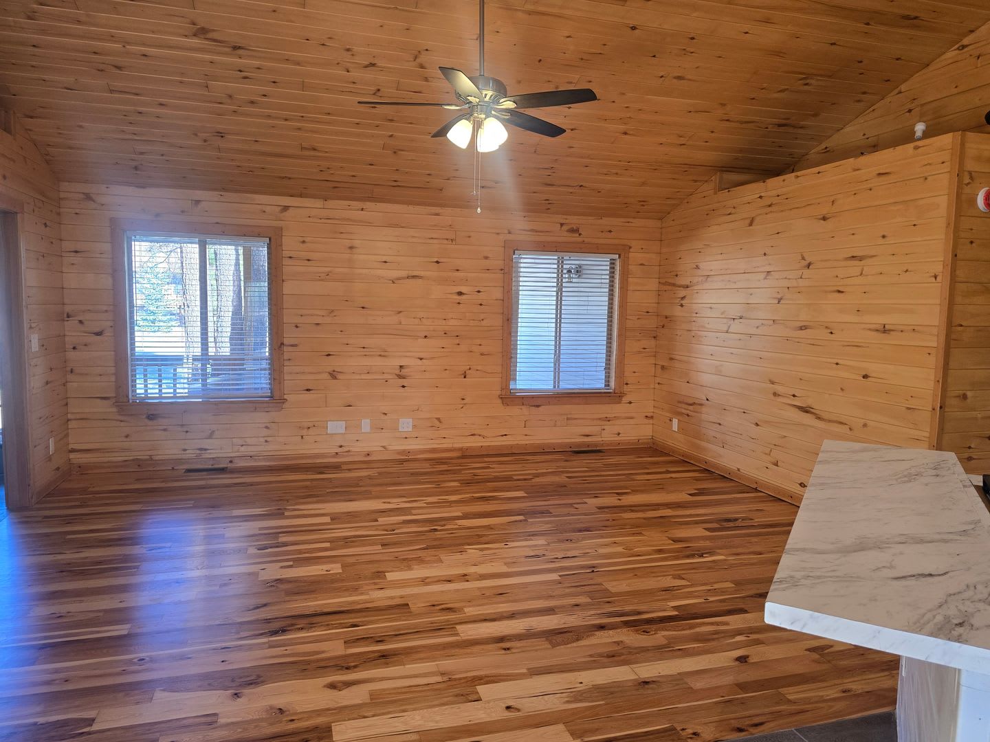 Lovely Lakewood Home – photo 4