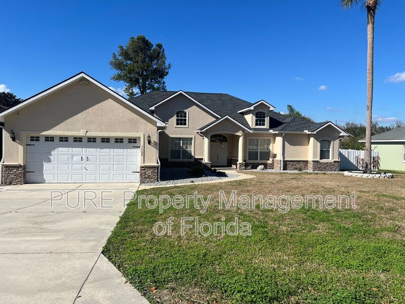 1035 SW 33rd Place – photo 2
