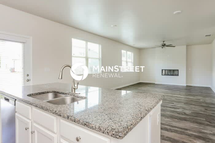 248 Hamilton Pointe Drive – photo 5