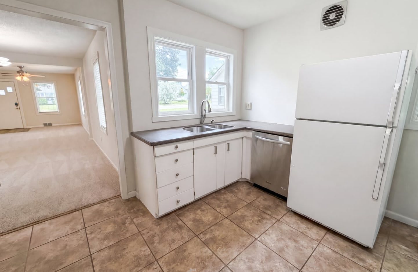 6026 Xerxes Ave S – photo 2