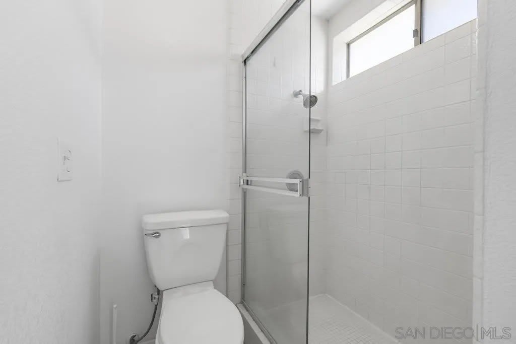 251 Sandstone – photo 5
