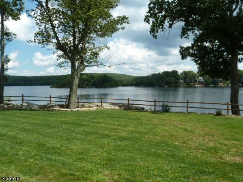 600 Warwick Tpke – photo 4