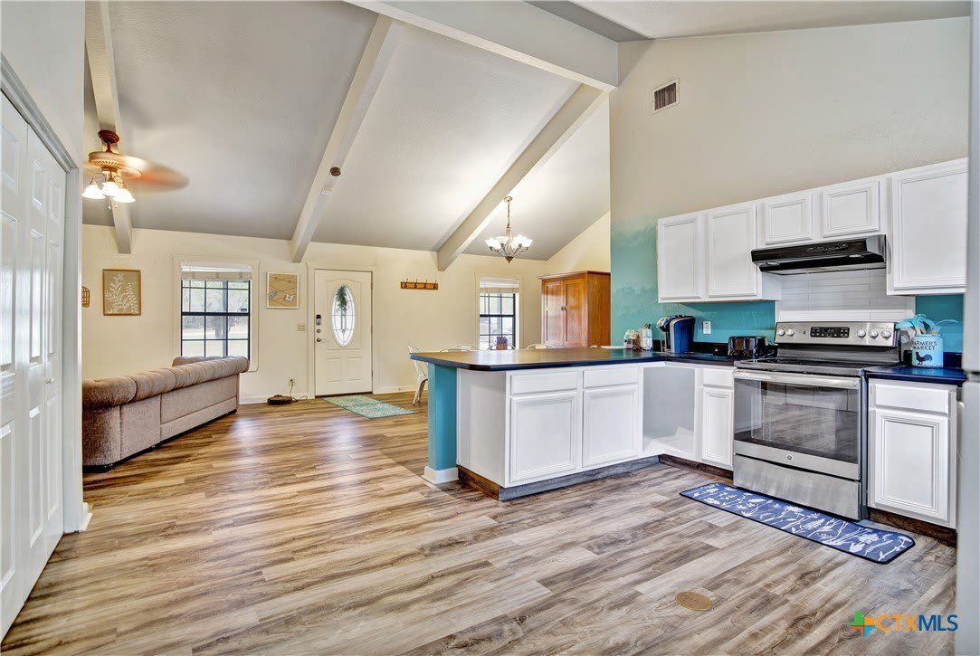 818 Fawn River Drive – photo 5