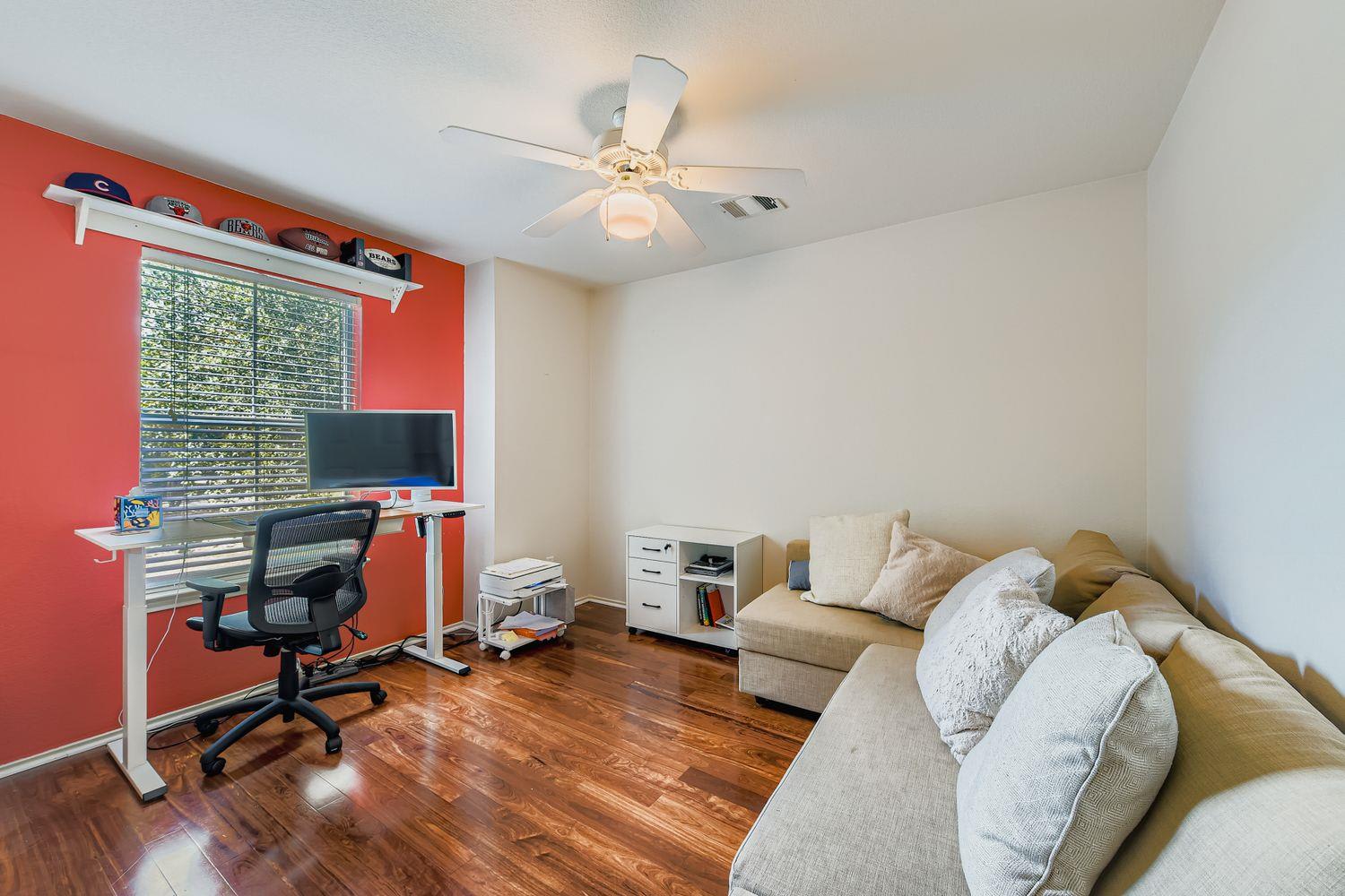 2110 Keepsake Drive – photo 3