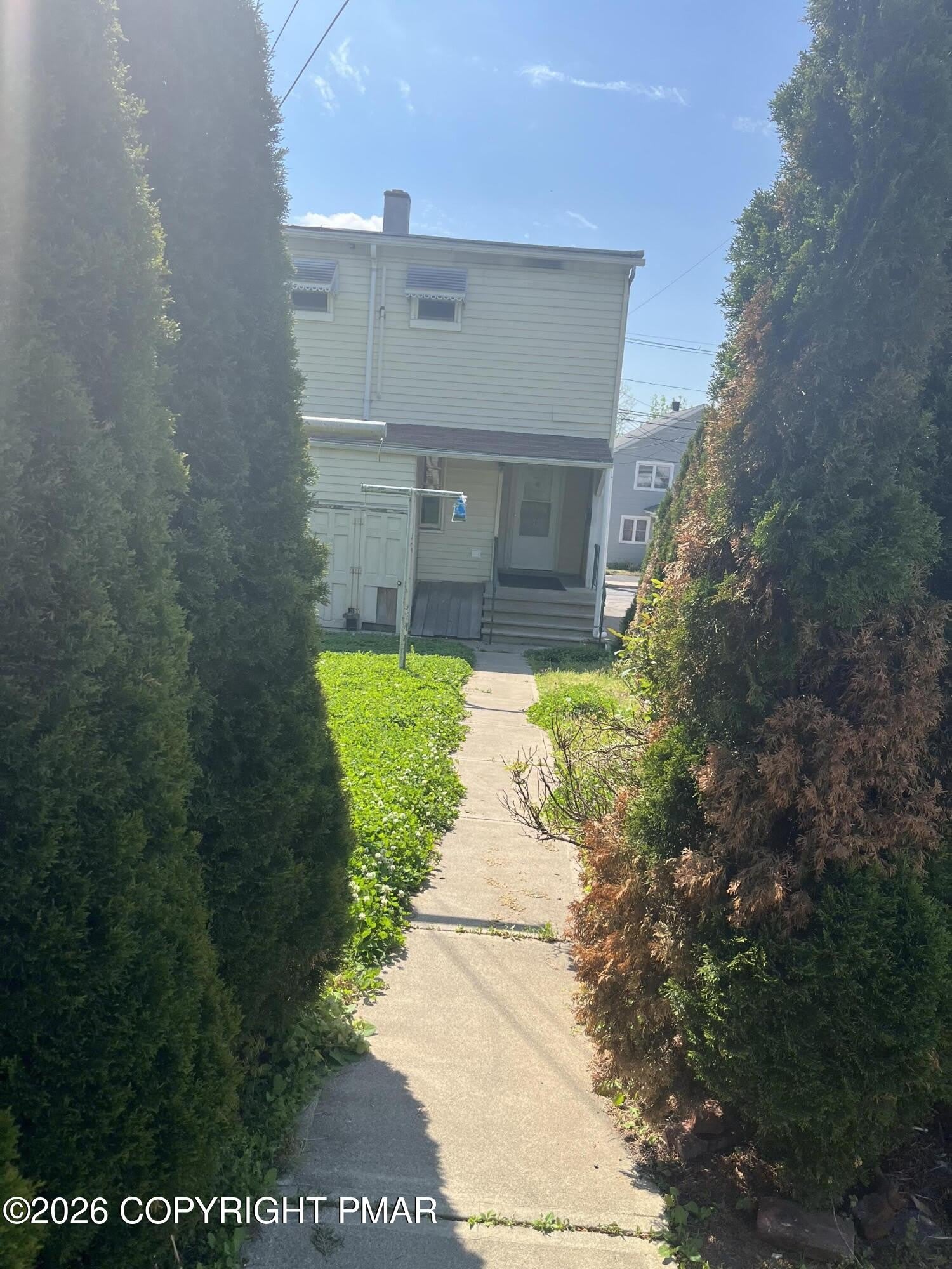 56 E Grove Street – photo 3