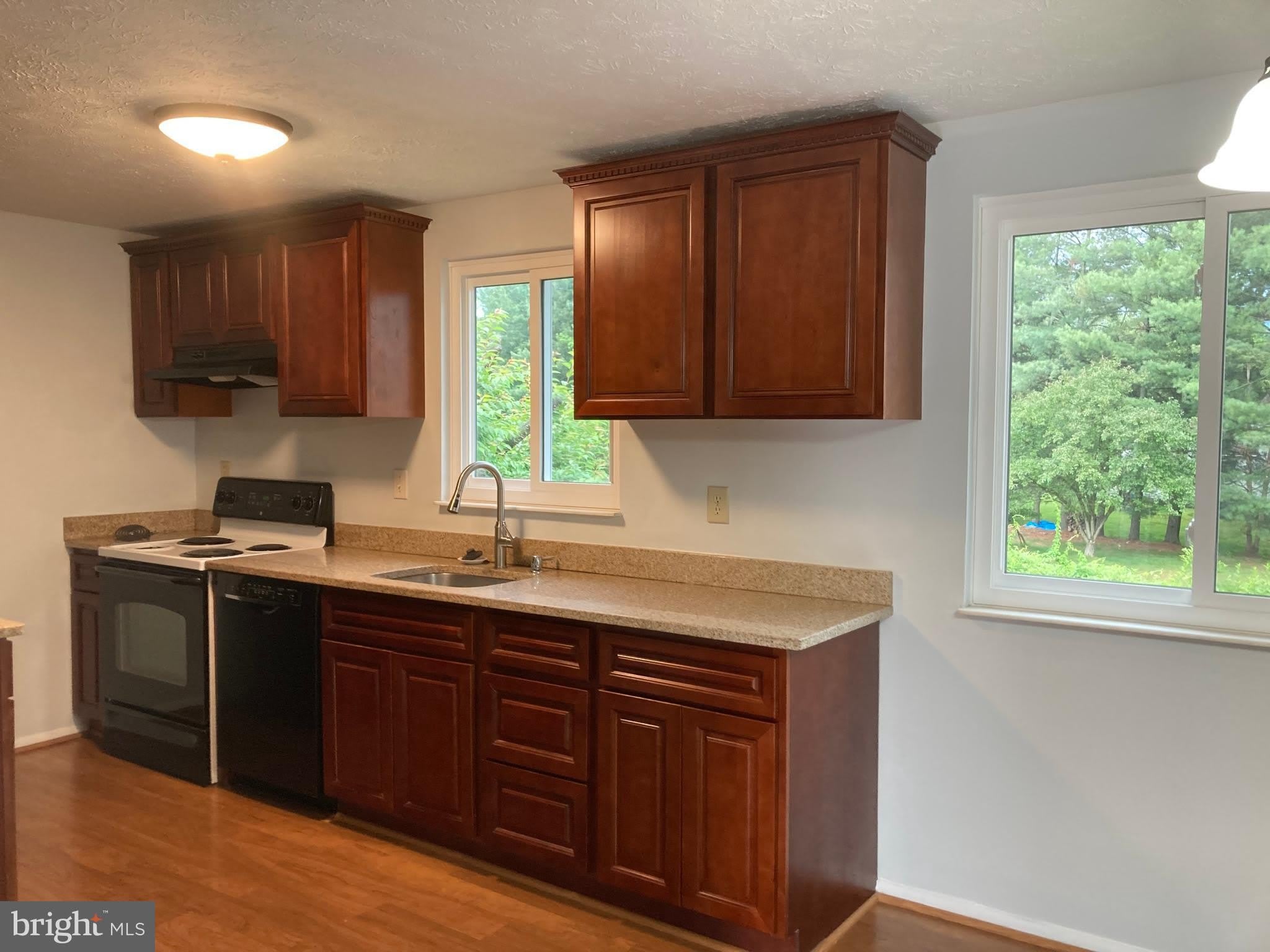 11145 CAPTAINS WALK Court – photo 5
