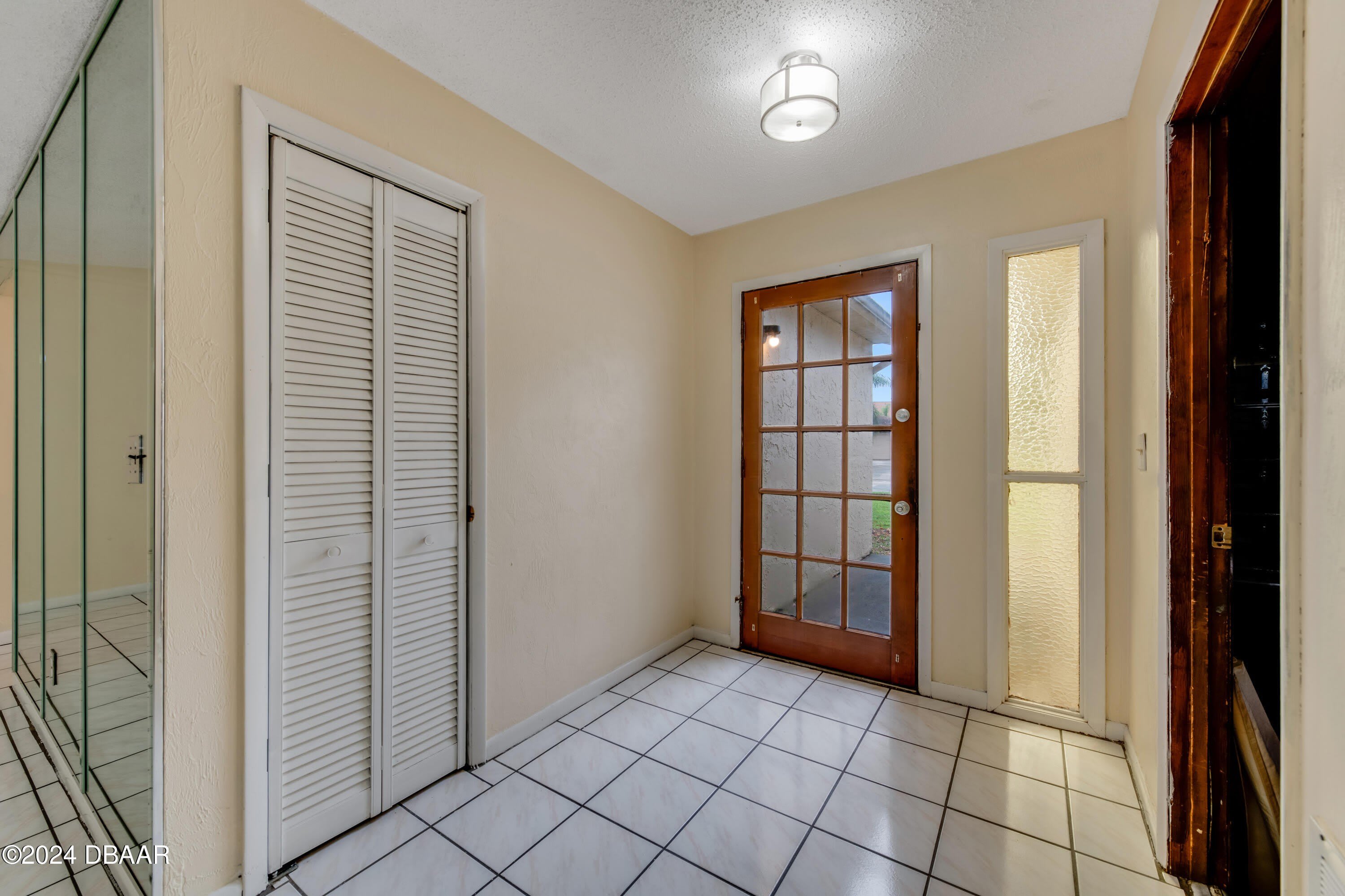 121 Westwood Drive – photo 4