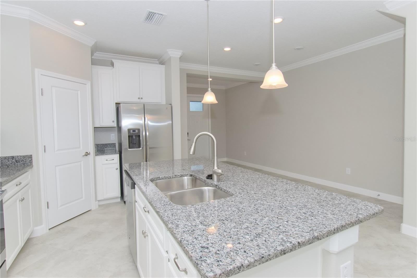 18622 NOBLE CASPIAN Drive – photo 5