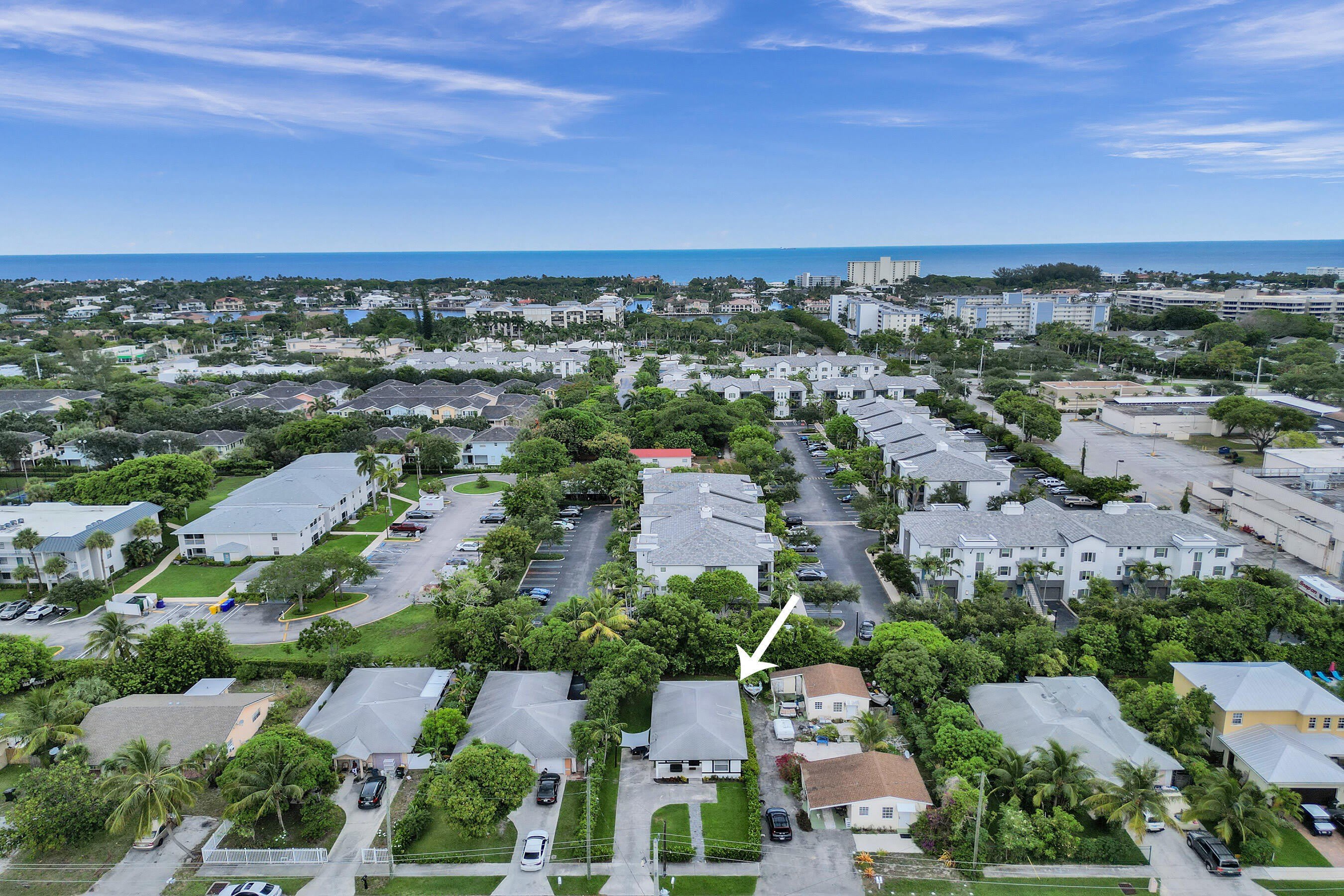 1095 Miami Boulevard – photo 4