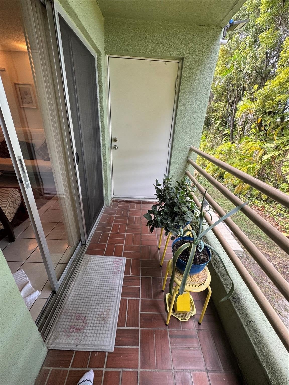 11183 NW 7th Street – photo 4