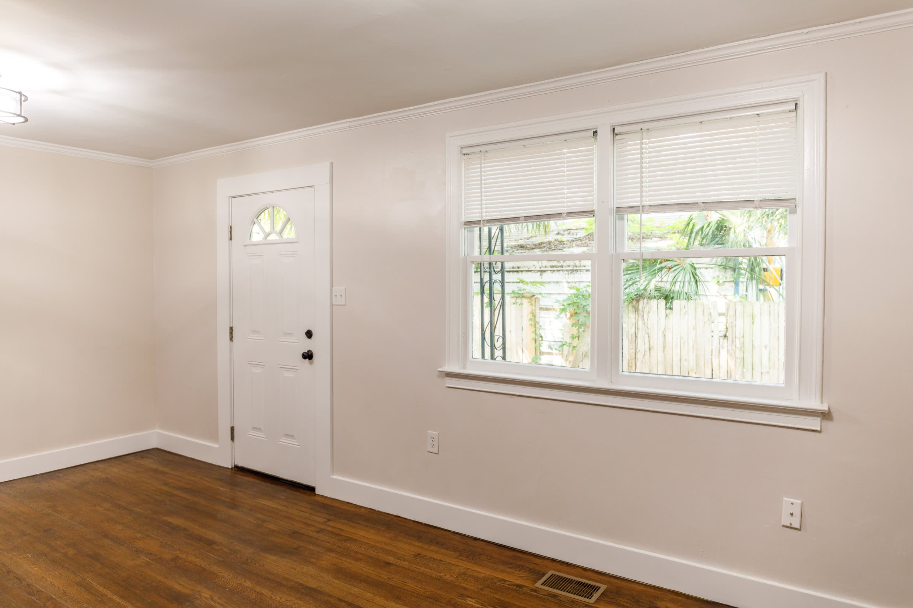 1558 Orange Grove Road C – photo 5