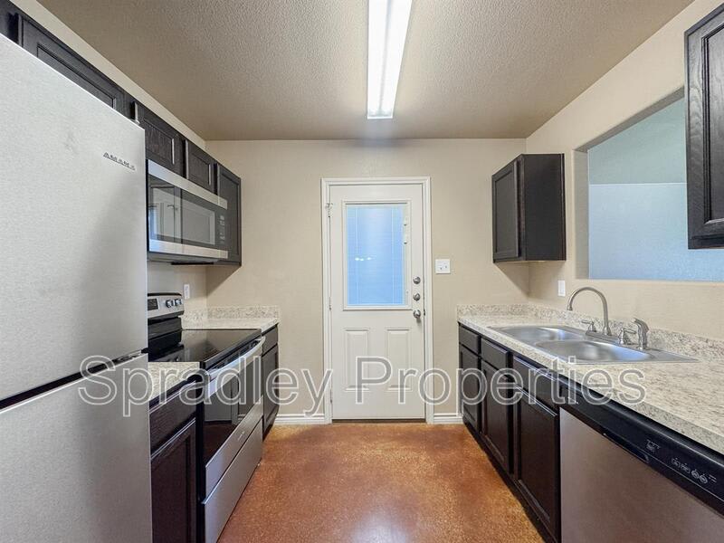 1576 Brady Way – photo 4