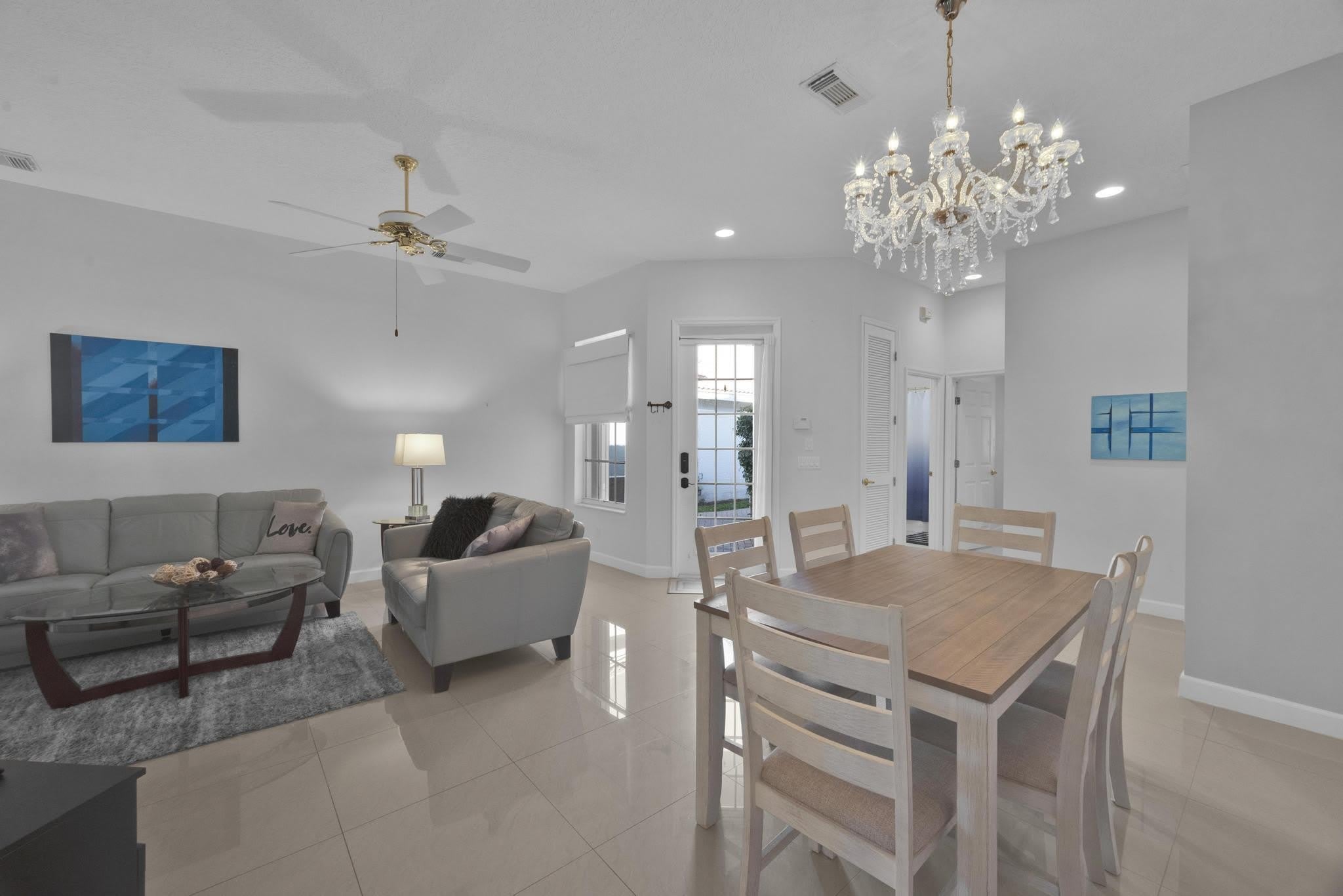 615 SW St Thomas Cove – photo 4