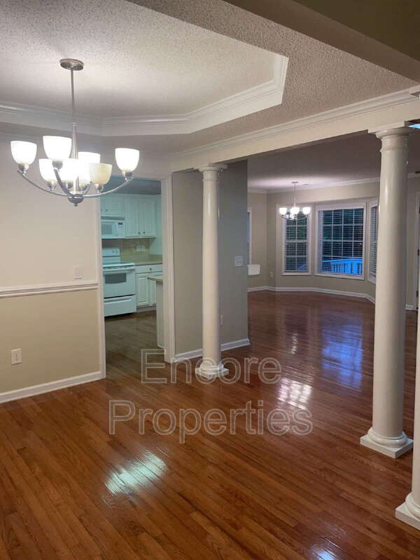3384 Carolina Way – photo 5