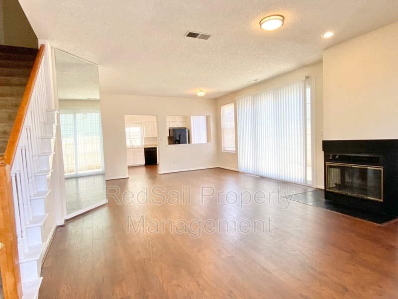 129 Watson Dr – photo 2