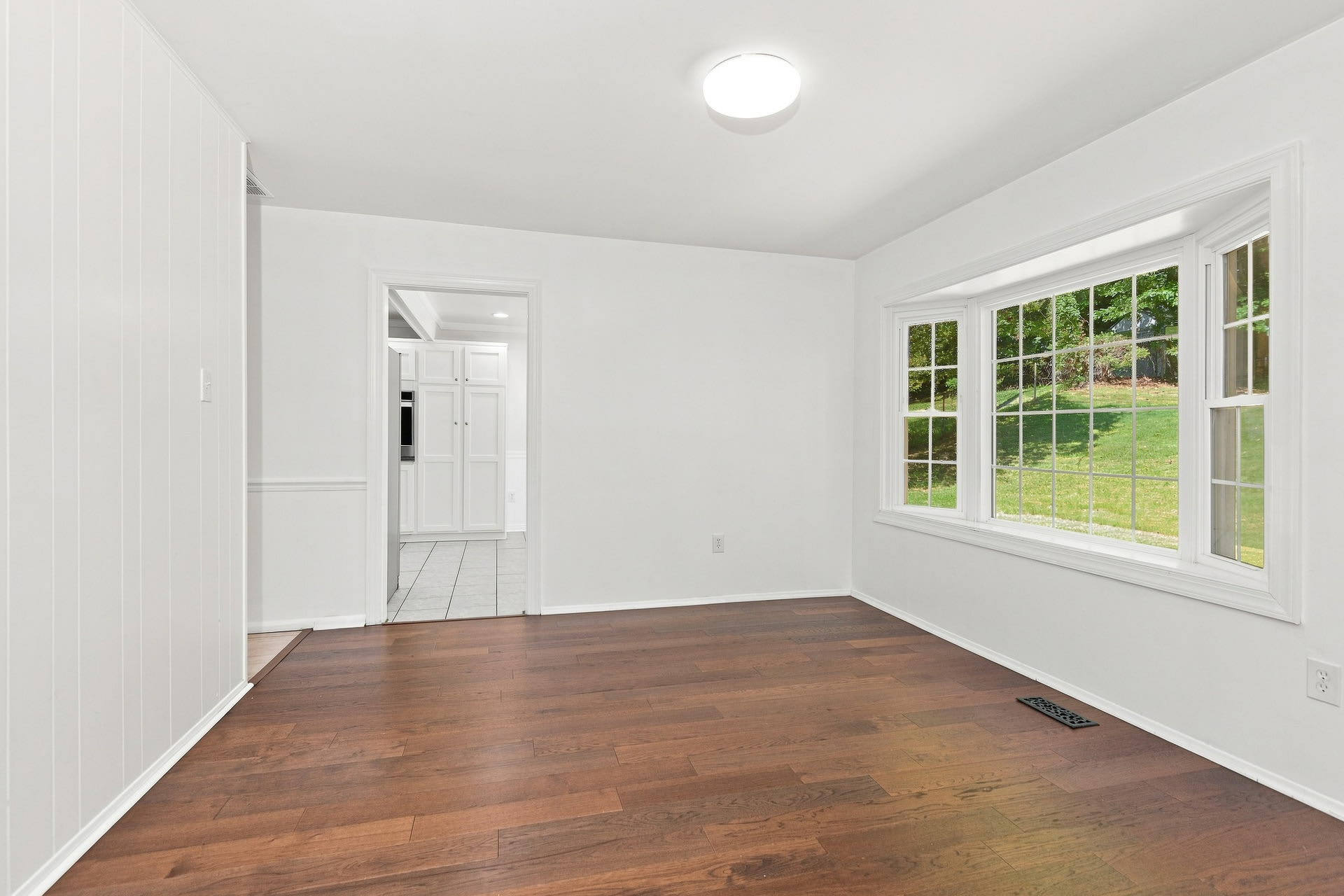 12823 Holiday Lane – photo 3
