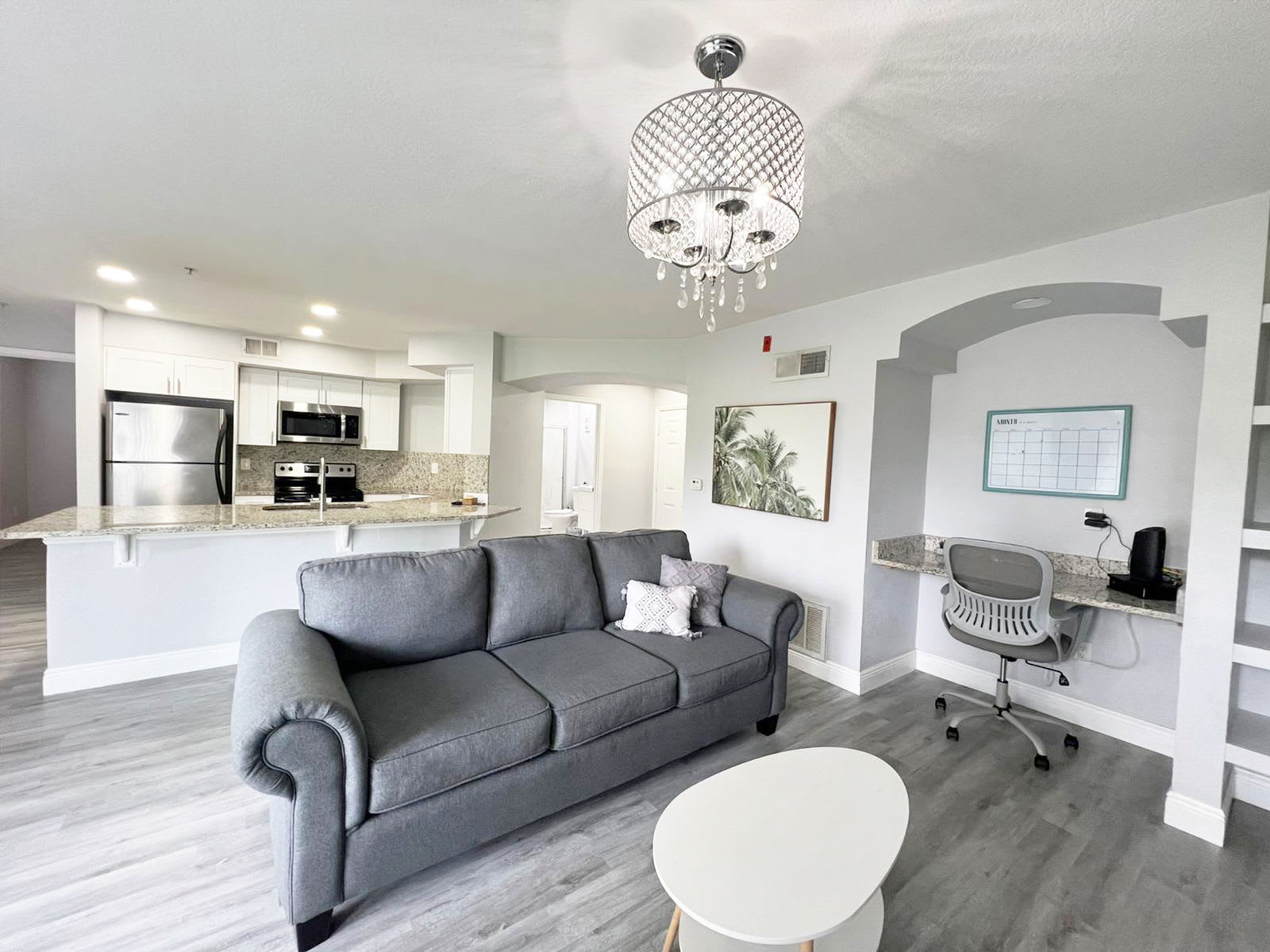 7250 Westpointe Boulevard – photo 2