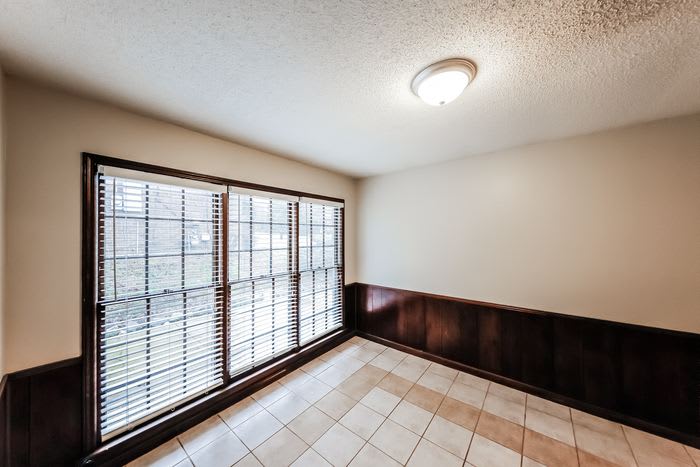 3722 Woodhill Road – photo 5