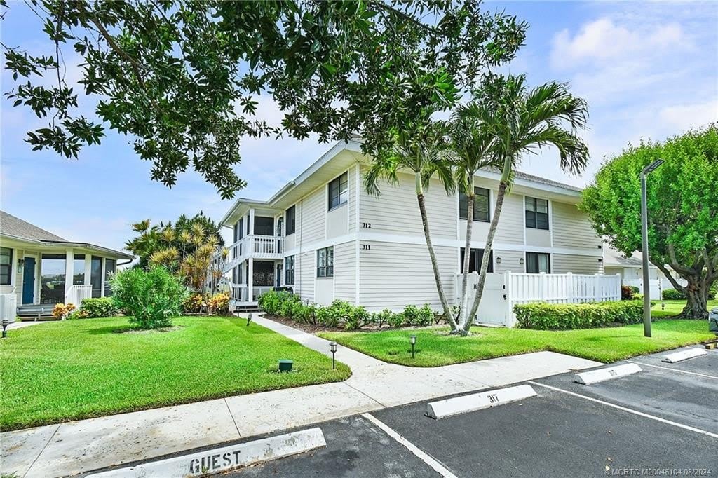 311 Ne Golfview Circle – photo 3