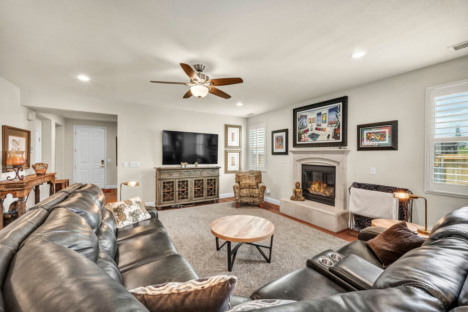 LUXURY SOUTH RENO RETREAT – photo 2