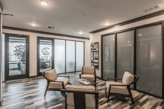 Vintage Gateway Apartments – photo 3