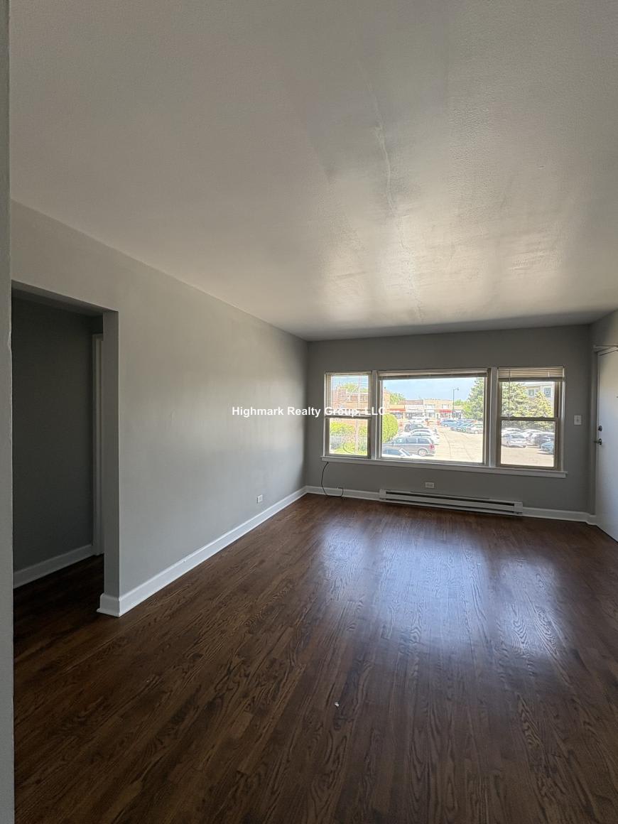 7632 North Milwaukee Ave. – photo 1