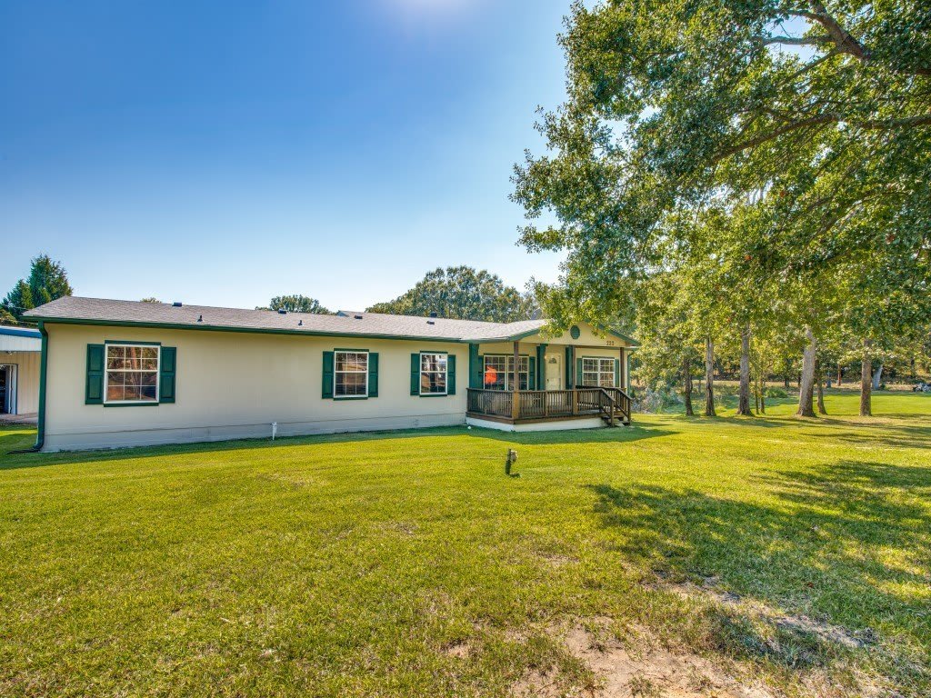 233 Esquire Estates Road – photo 2