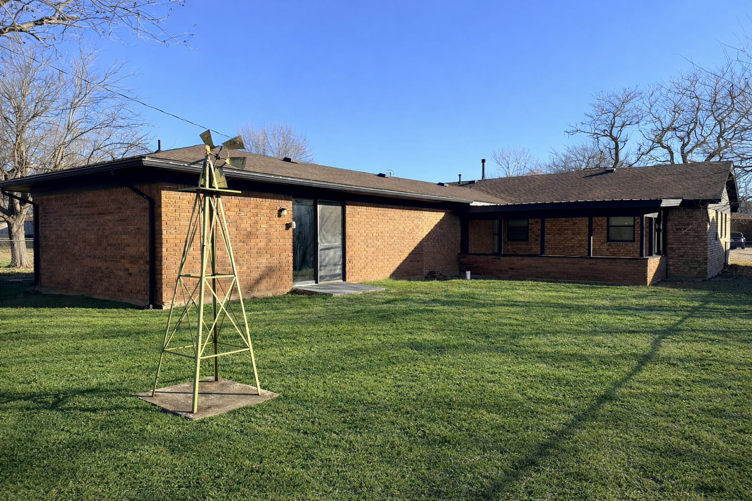 1323 Se Clover Ln – photo 2