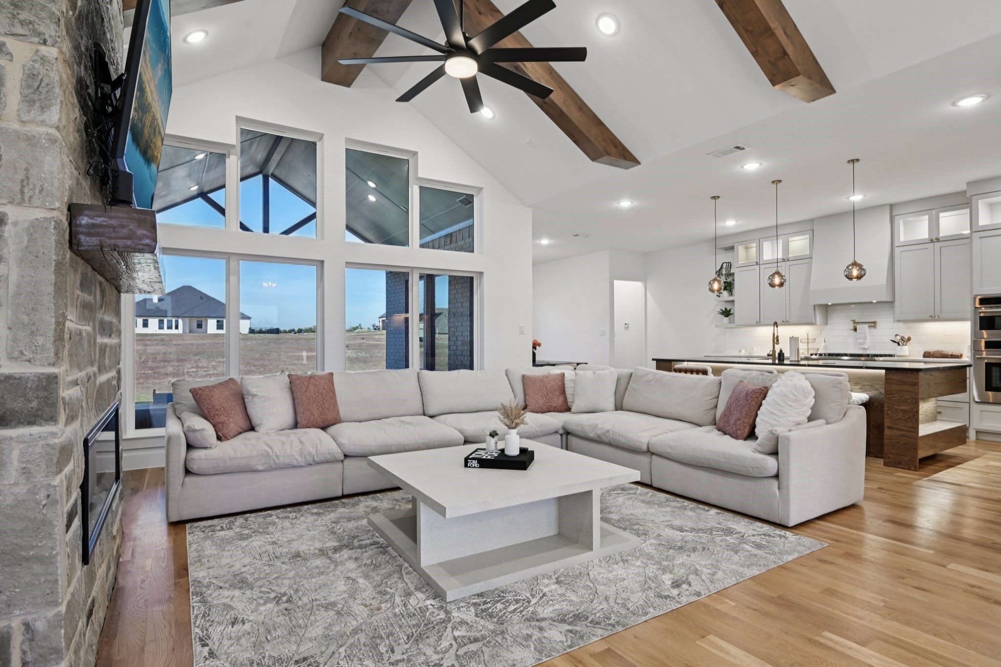 1522 Carter Drive – photo 5