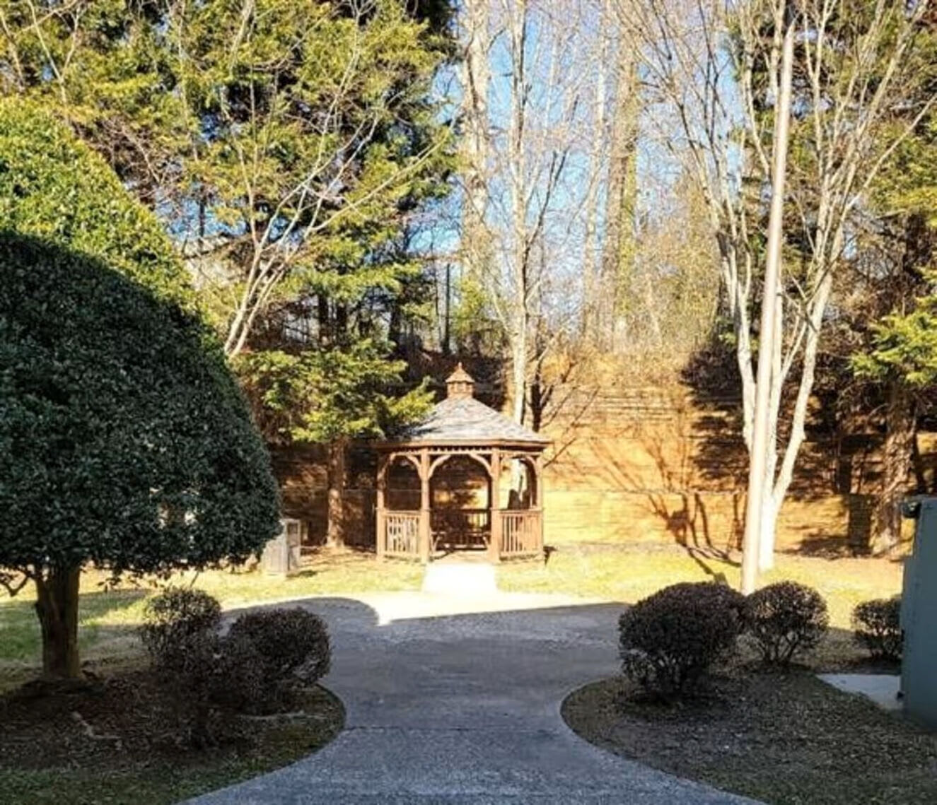 Andrews Heights – photo 1