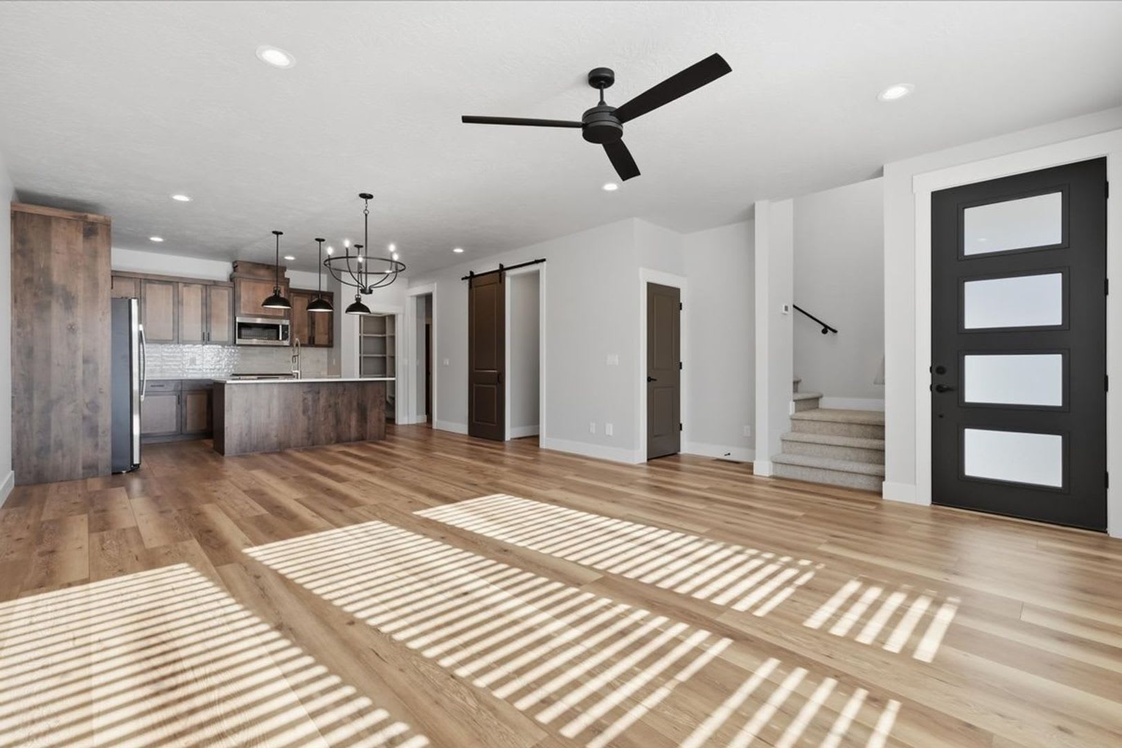 Brand New Townhome In New Valnova – photo 5