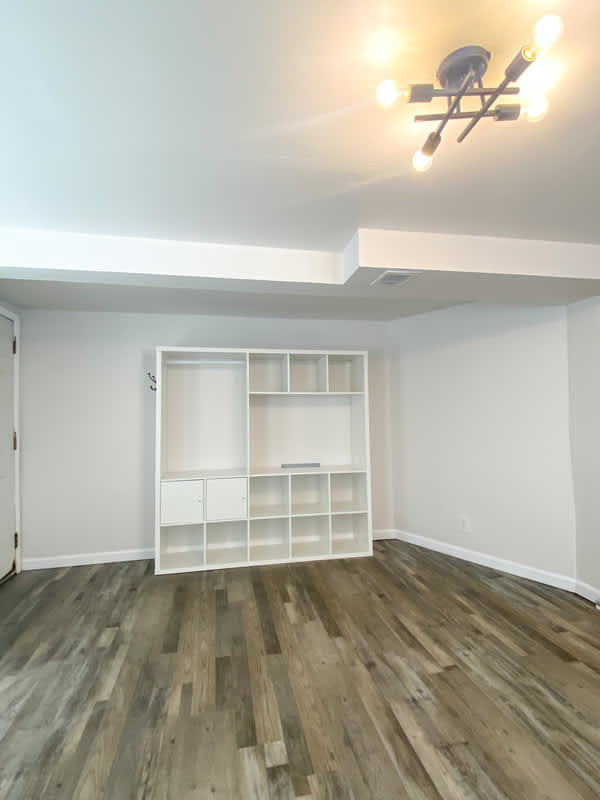 8 E Sycamore St – photo 5