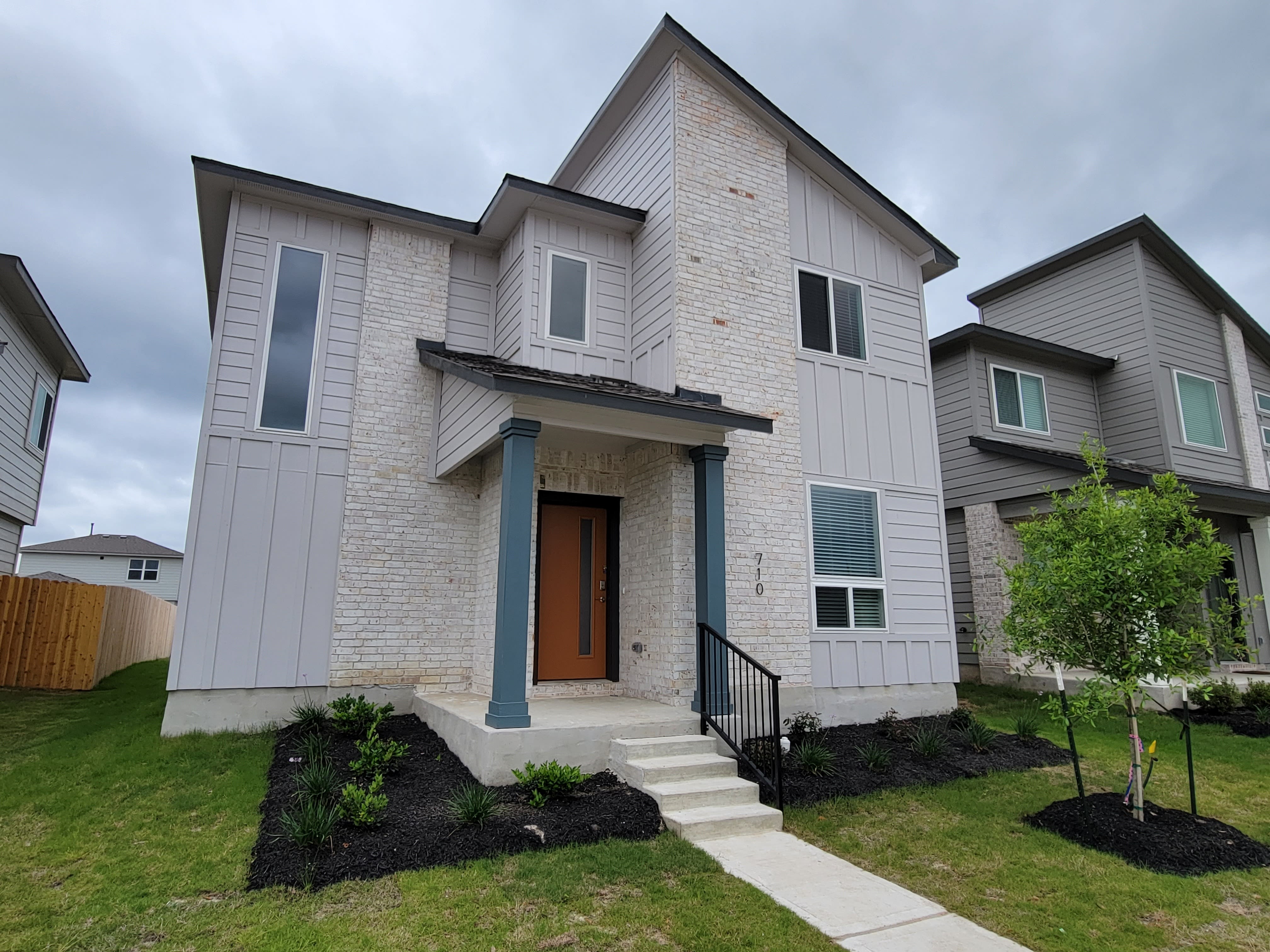 710 Granger Lane – photo 1