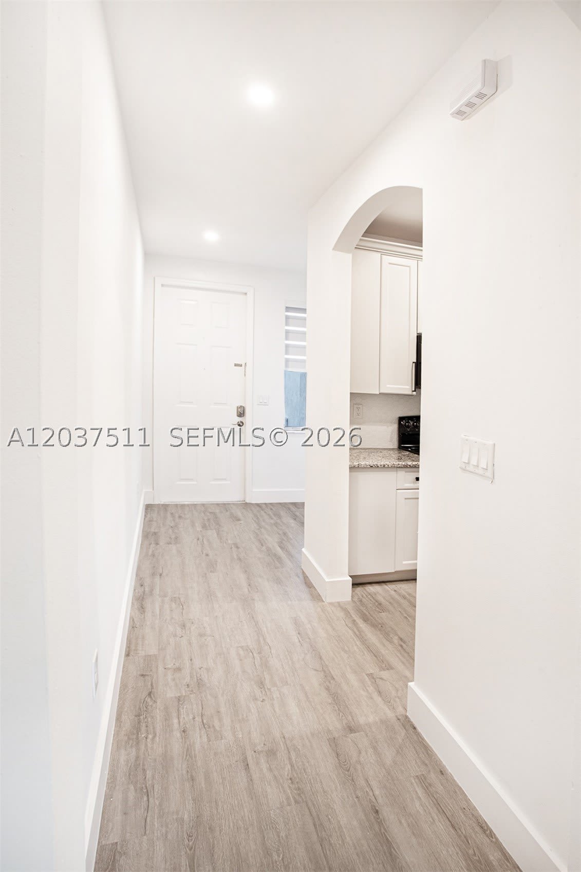 4234 NE 9th St – photo 4