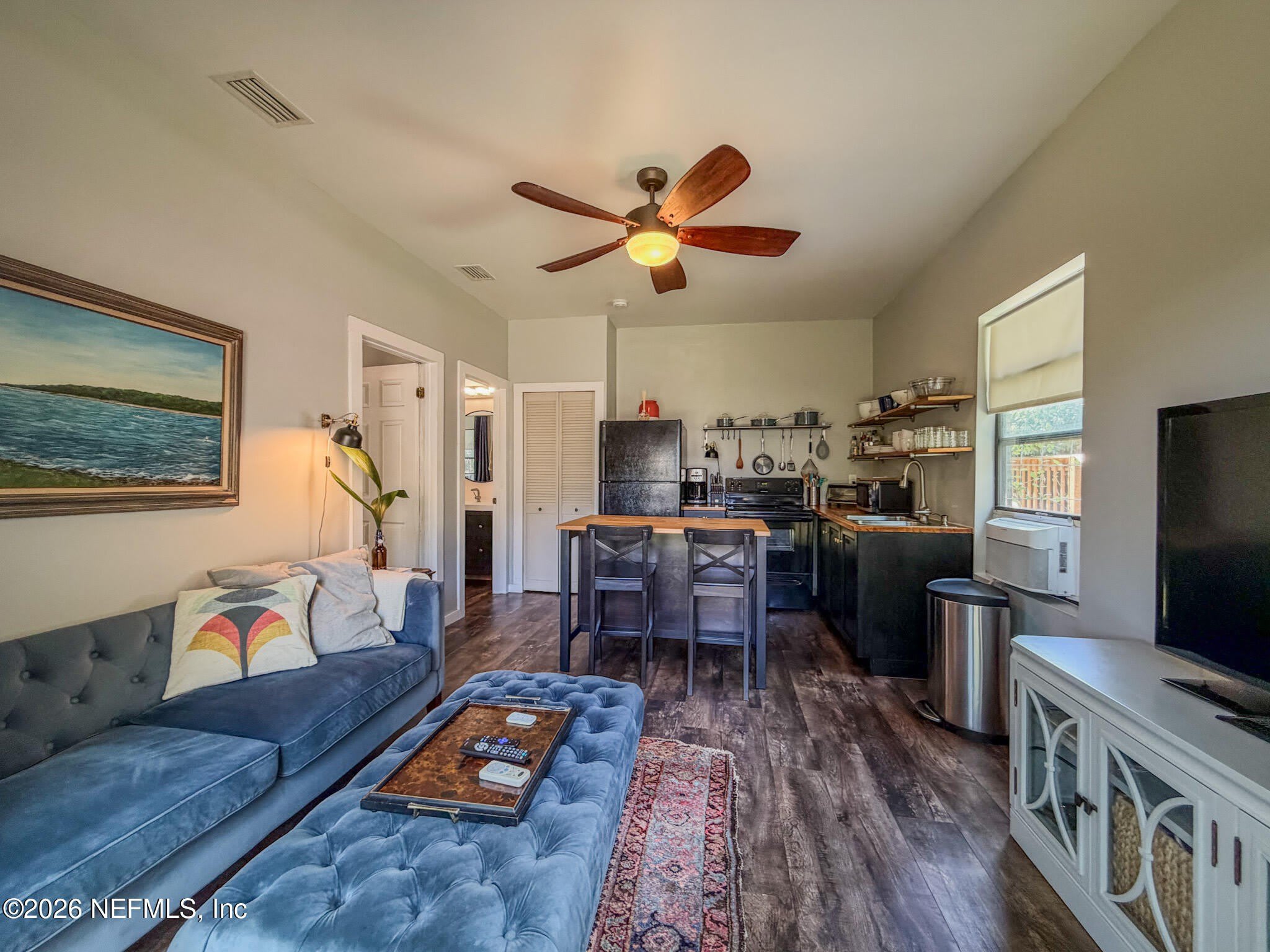 3885 VALENCIA Road – photo 2