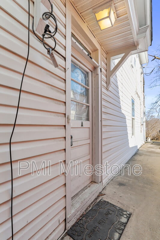 721 2Nd St – photo 5