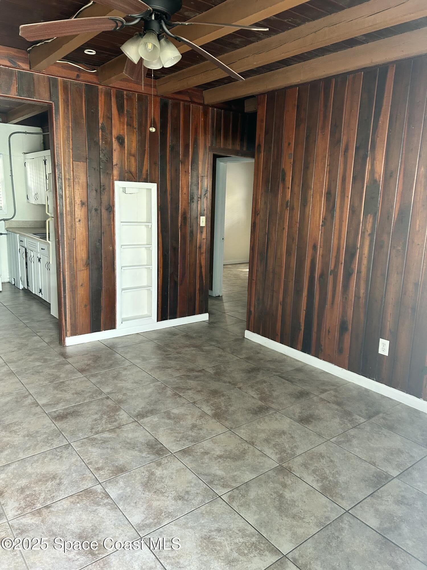 550 S Atlantic Avenue – photo 2