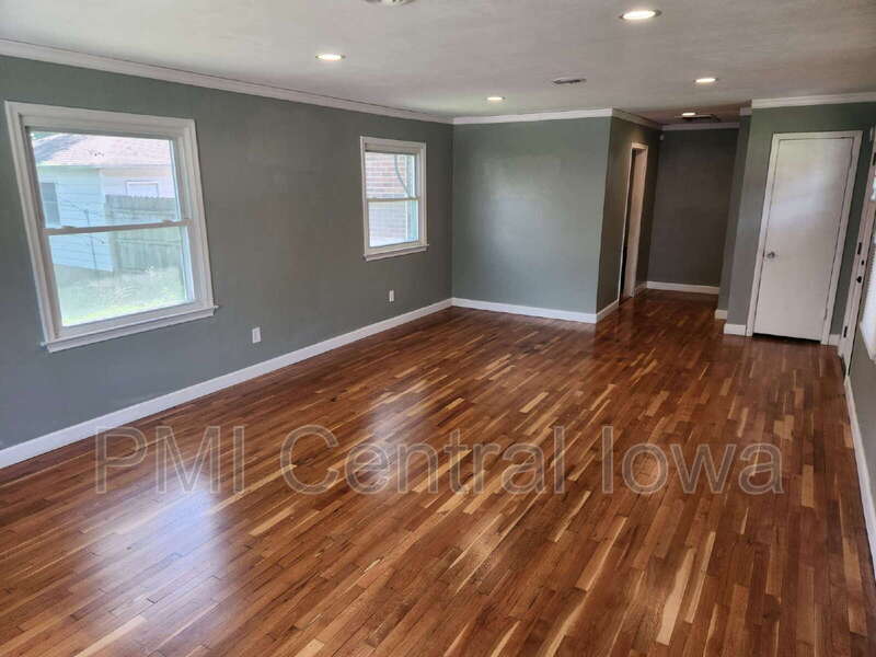 1234 Herold Avenue – photo 4