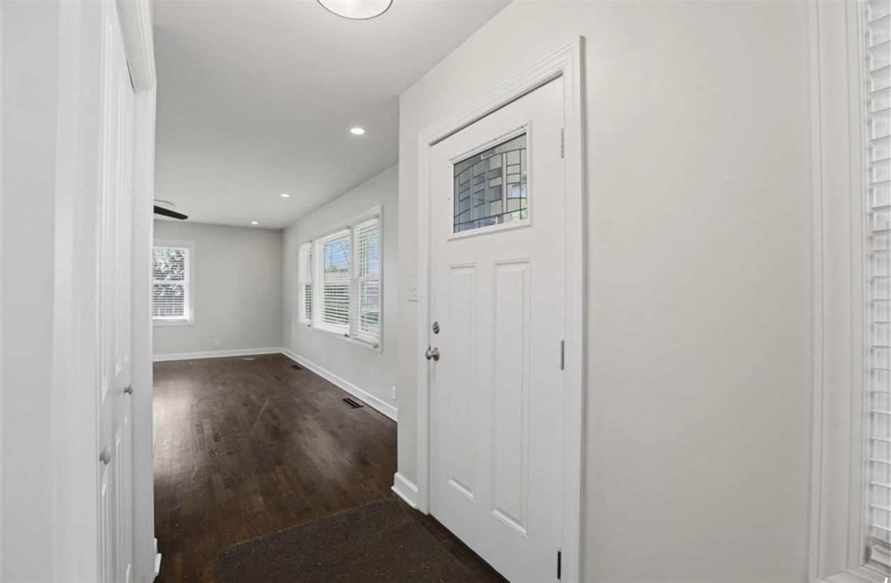 823 S Ridge Drive – photo 3