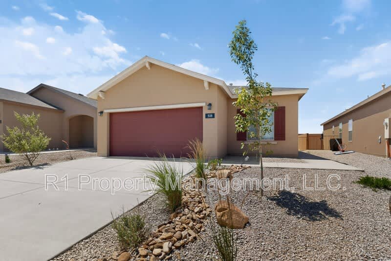 308 Prism Avenue Southwest – photo 3