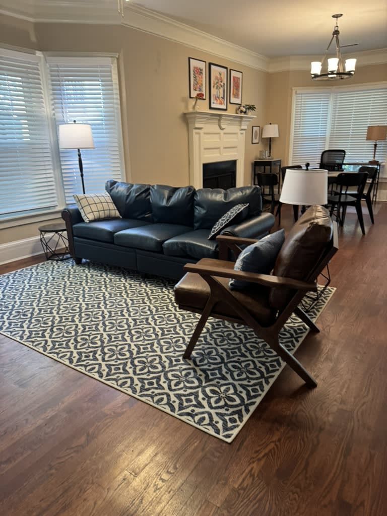 607 Rosalia Street Southeast – photo 2