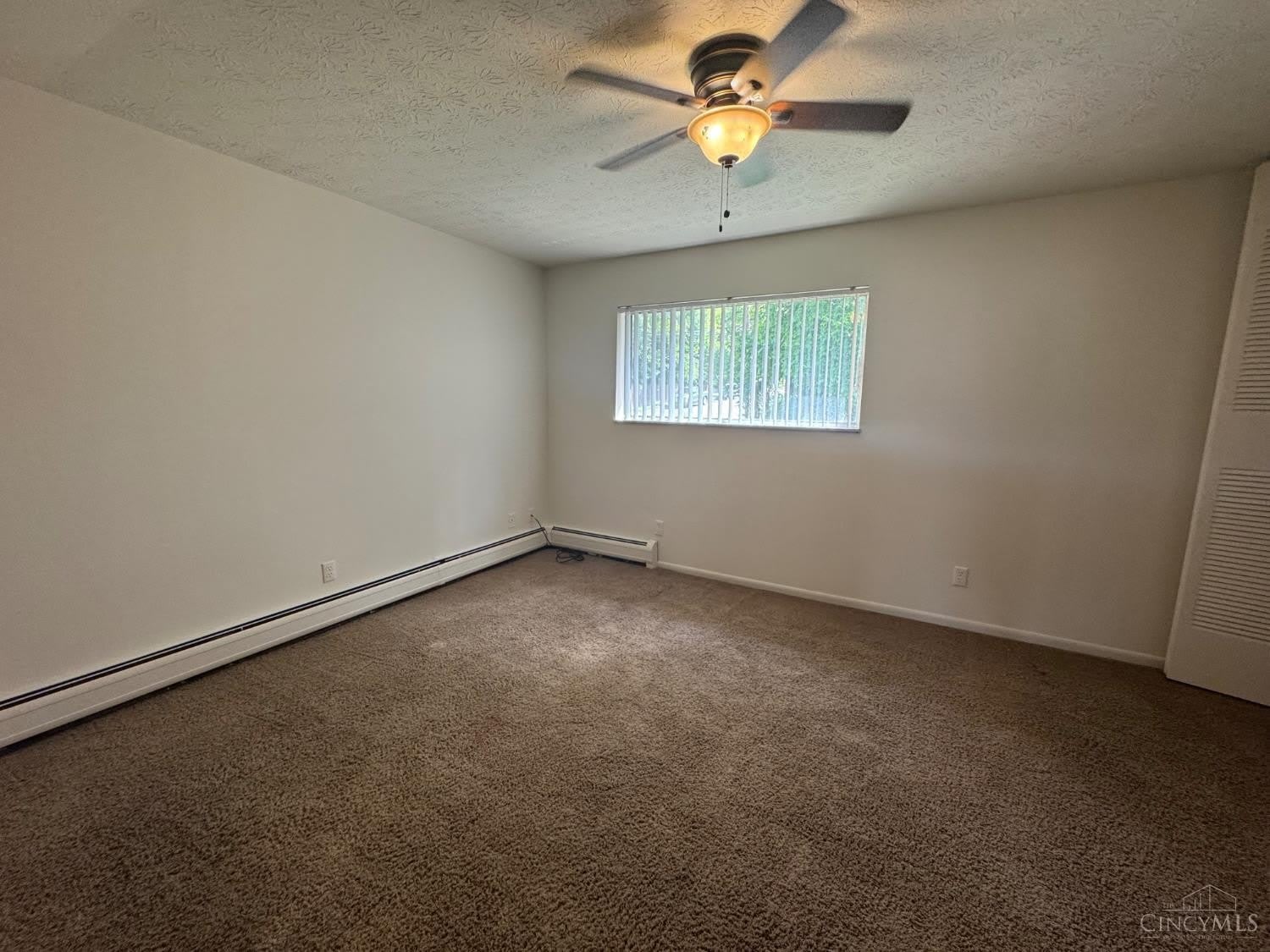 4438 Hamilton Avenue – photo 5