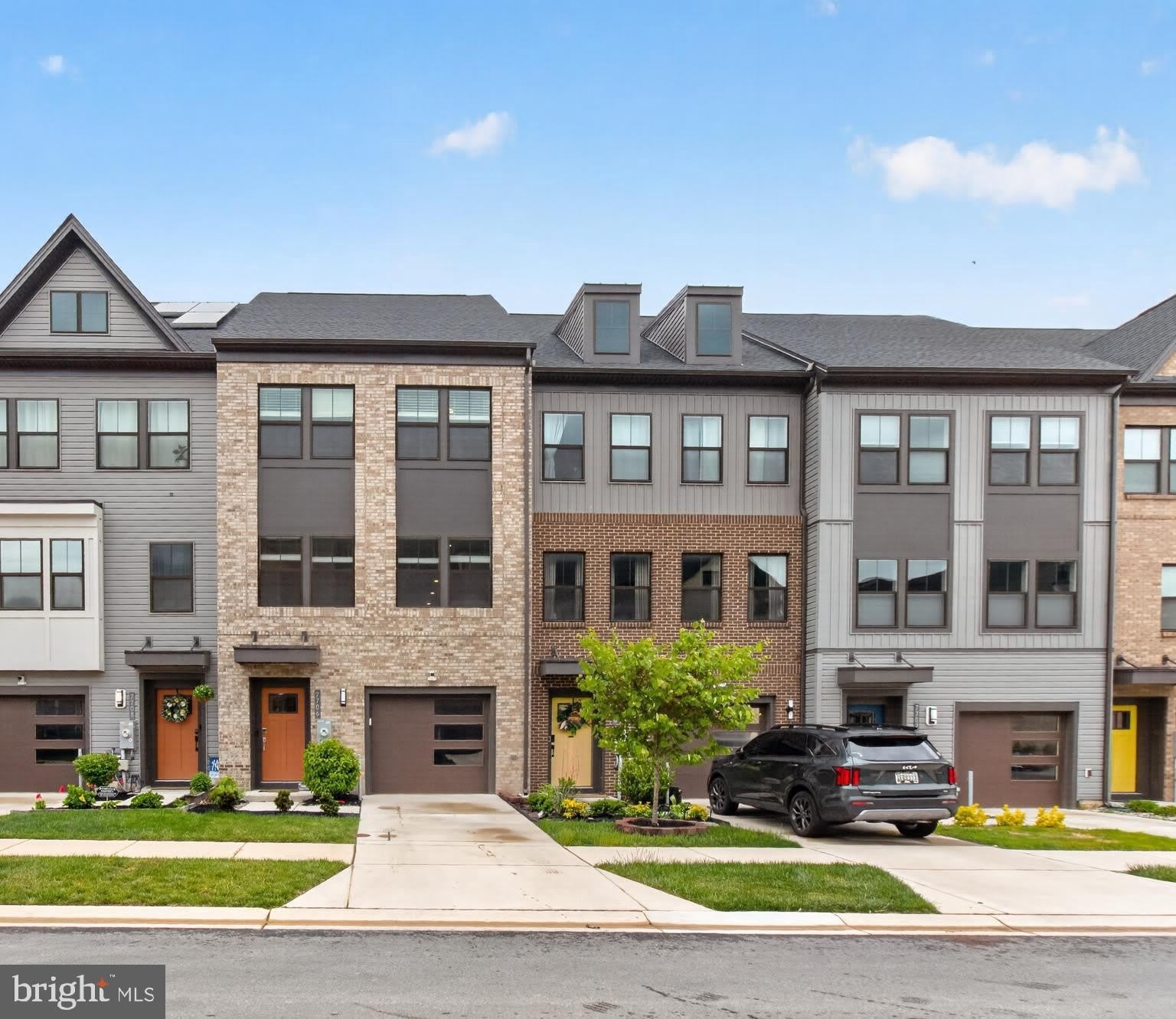 7706 RED MOON WAY – photo 2
