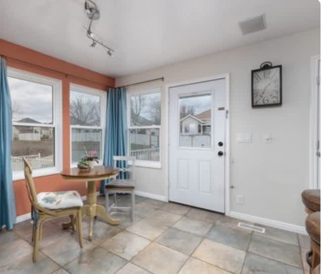 2212 North 700 West – photo 3